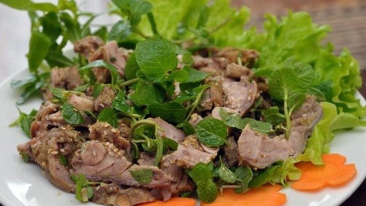 Cách làm thịt thỏ hấp hấp lá chanh, sả ớt ngon