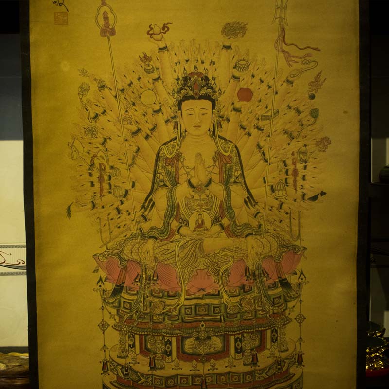 Tranh Thiên Thủ Thiên Nhãn Bồ Tát In Vẽ Màu Cổ Điển
