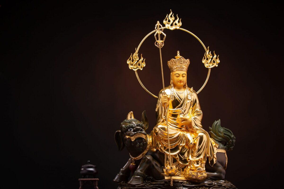 Ngày vía Địa Tạng Vương Bồ Tát là ngày nào? Có ý nghĩa gì?