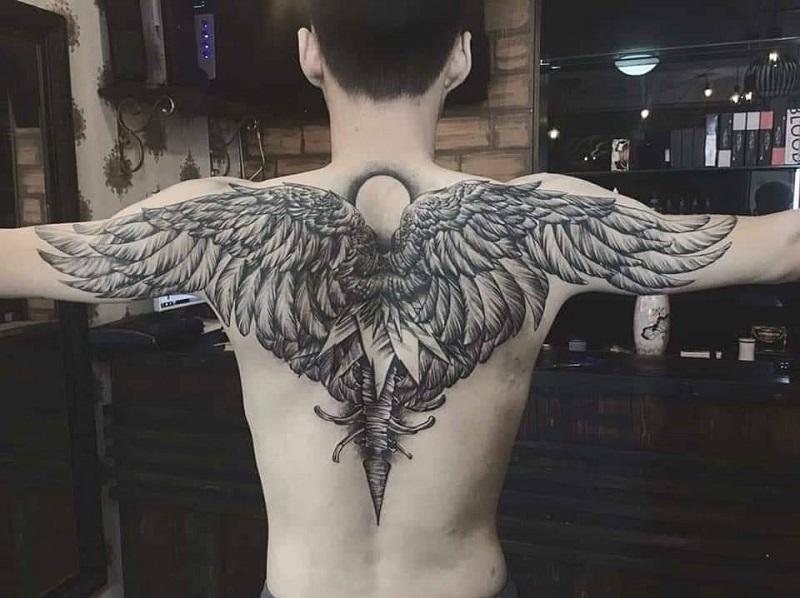 Tổng hợp các mẫu hình xăm đôi cánh sau lưng đẹp