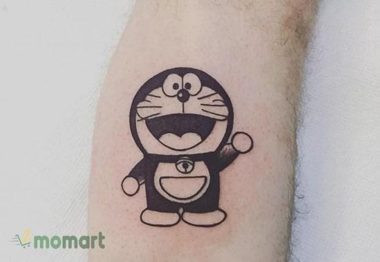 Xăm Doraemon trên chân đặc biệt đẹp mắt và thu hút