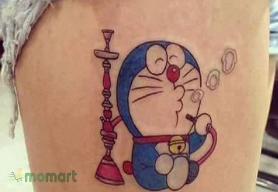 Phiên bản Doraemon vô cùng “trưởng thành” đang hút xì gà