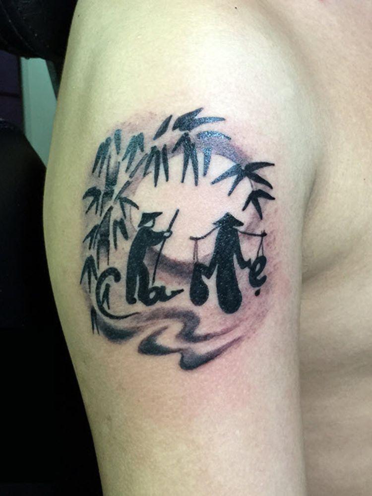 Hình xăm cha mẹ ở tay