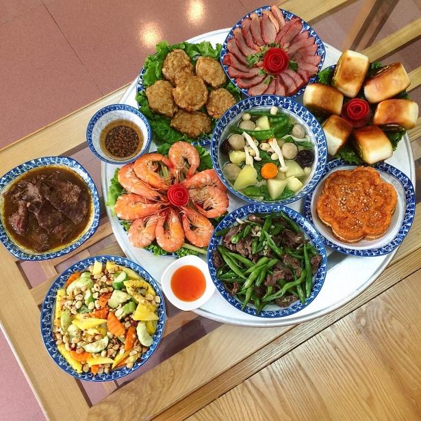 Mâm cơm cúng đơn giản