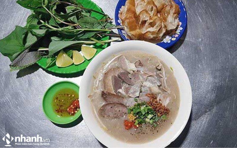 Mua sắm trang thiết bị và dụng cụ