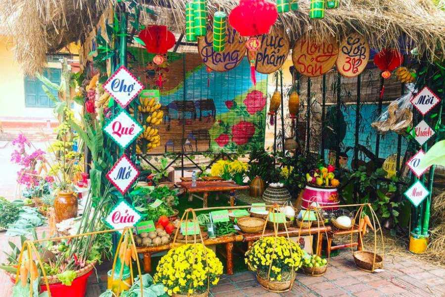 Trang trí gian hàng hội chợ bằng cây cảnh xanh tươi
