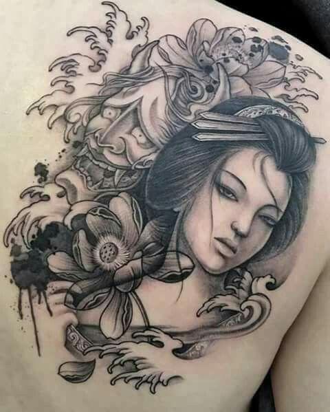 hình xăm geisha ở lưng